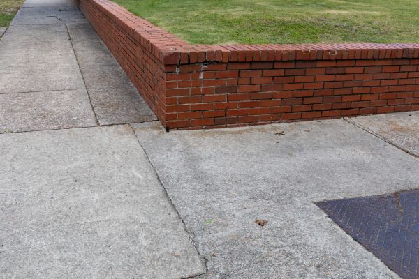 Brick Retaining Wall Repair in Sanford